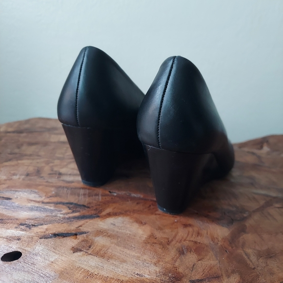 Black Leather Wedge Heels - Picture 4 of 7
